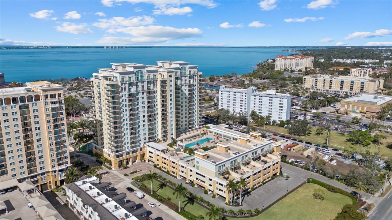 800 N Tamiami Trail, Unit 1512, Sarasota, FL 34236 Photo