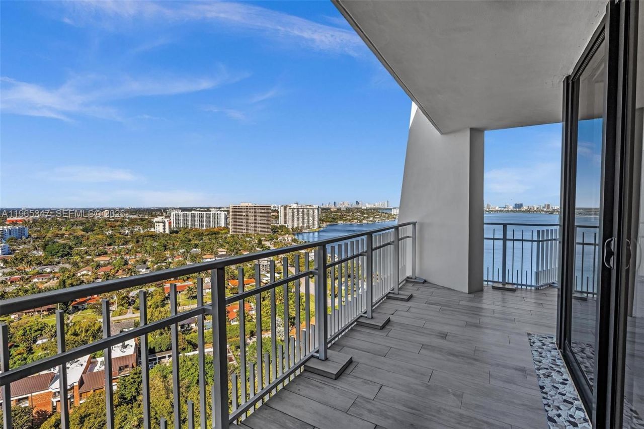 4000 Towerside Ter, Unit TS9, Miami, FL 33138 Photo