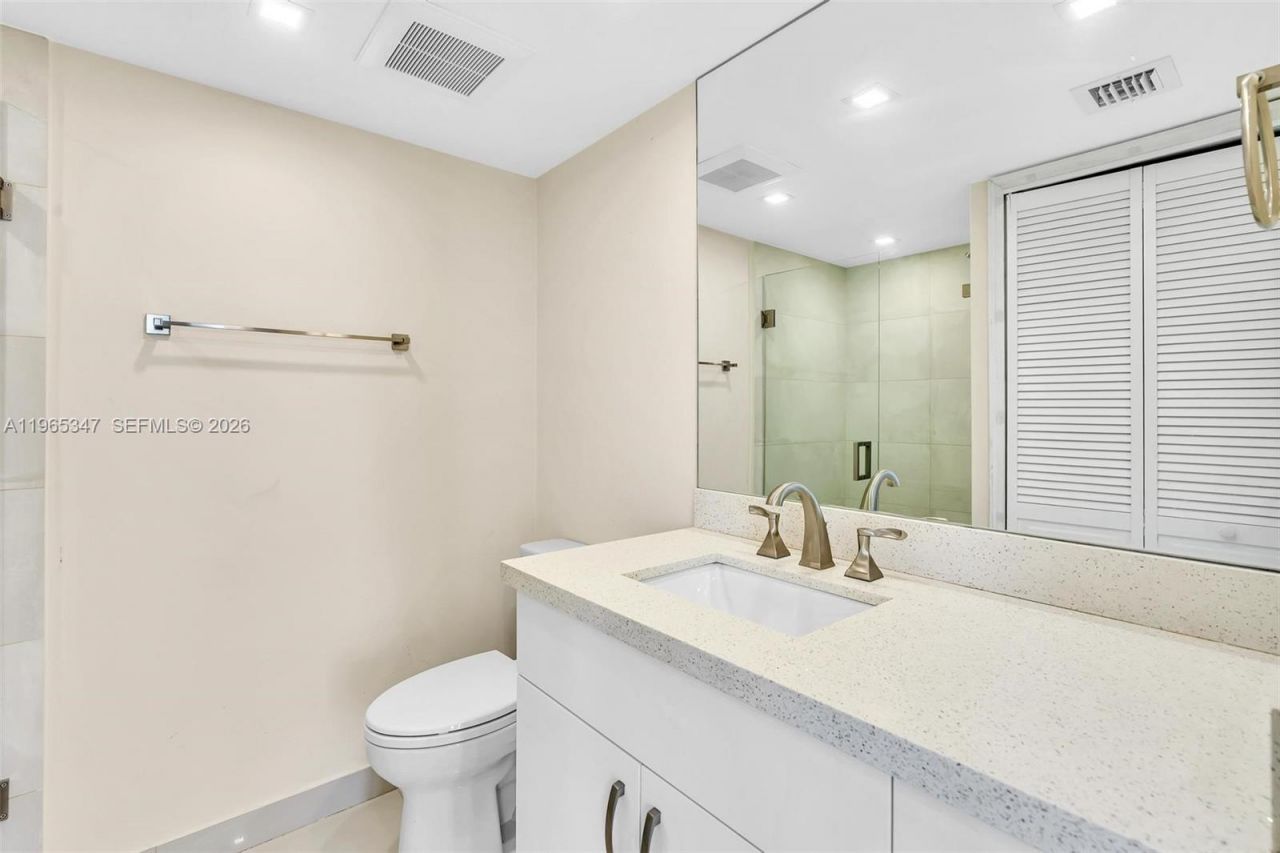 4000 Towerside Ter , Unit TS9, Miami, FL 33138 Photo