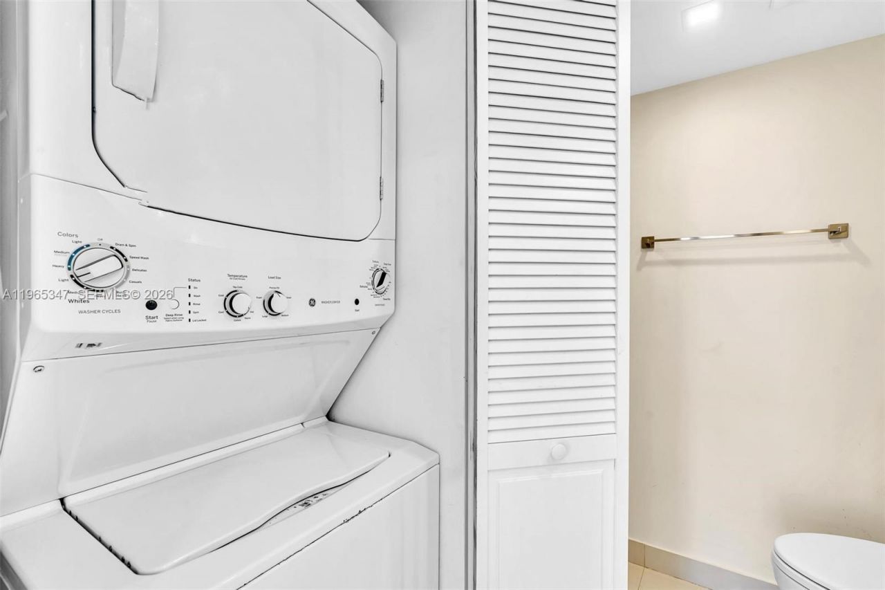 4000 Towerside Ter , Unit TS9, Miami, FL 33138 Photo