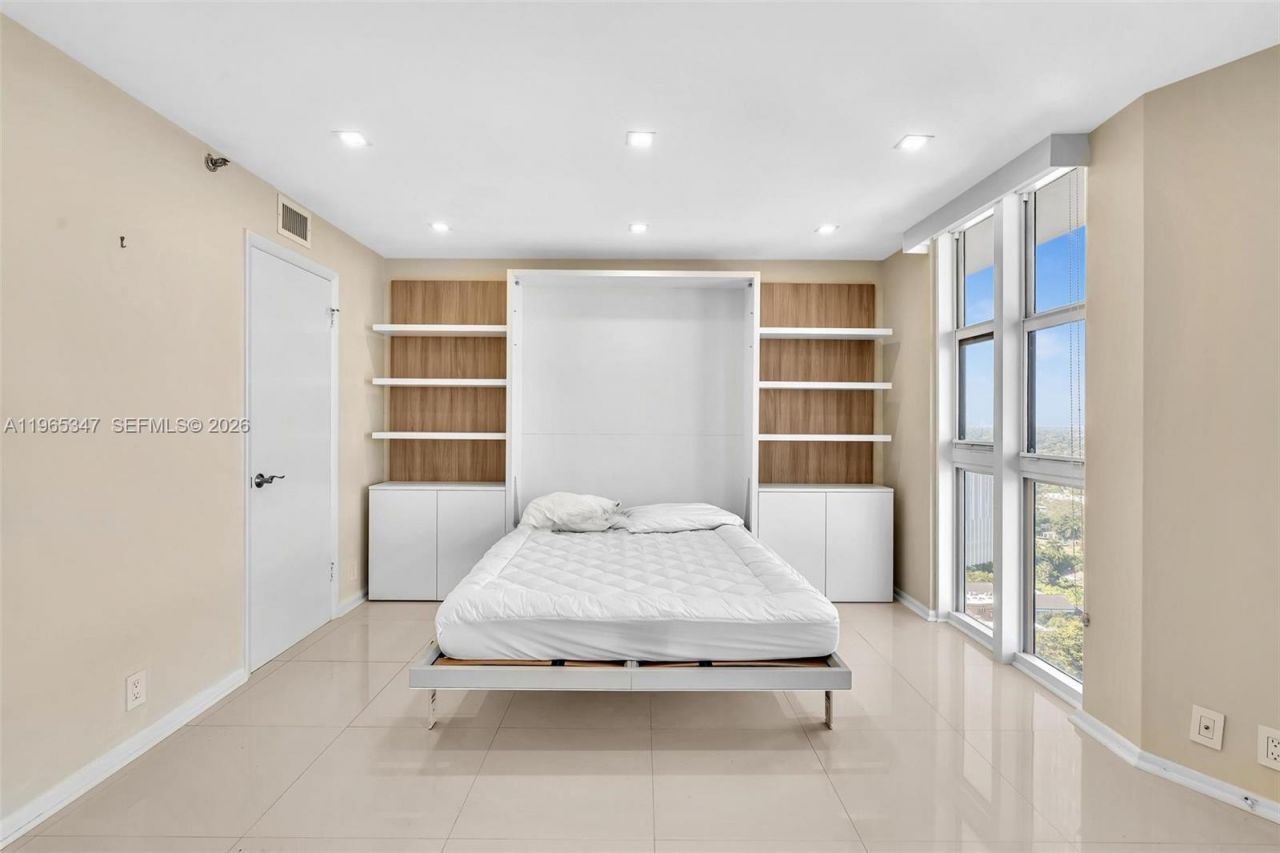 4000 Towerside Ter , Unit TS9, Miami, FL 33138 Photo