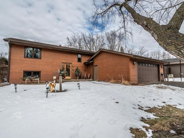 10512 Quebec Road, Bloomington, MN 55438