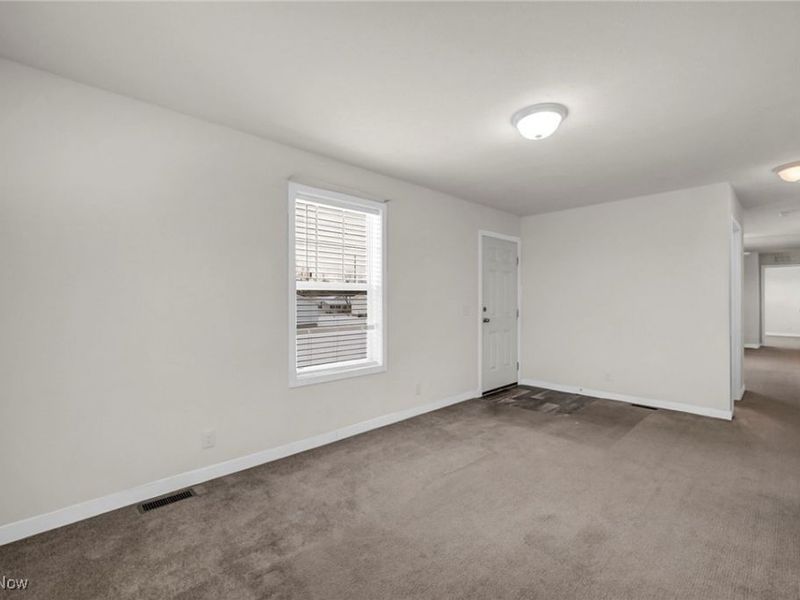 348 Robin Drive, Elyria, OH 44035 Photo 24