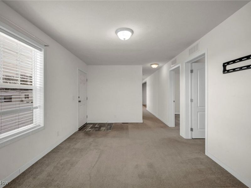 348 Robin Drive, Elyria, OH 44035 Photo 25