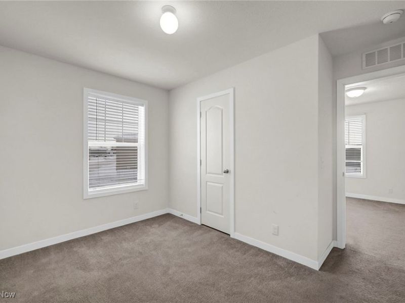 348 Robin Drive, Elyria, OH 44035 Photo 28