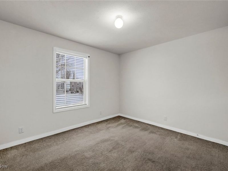 348 Robin Drive, Elyria, OH 44035 Photo 32