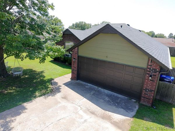 3752 S 214th East Avenue, Broken Arrow, OK 74014