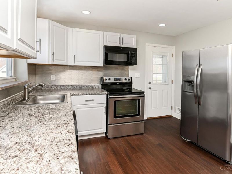 9981 Skyridge Drive, Colerain Township, OH 45252 Photo 11