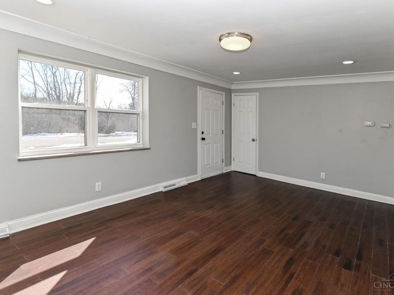 9981 Skyridge Drive, Colerain Township, OH 45252 Photo 5