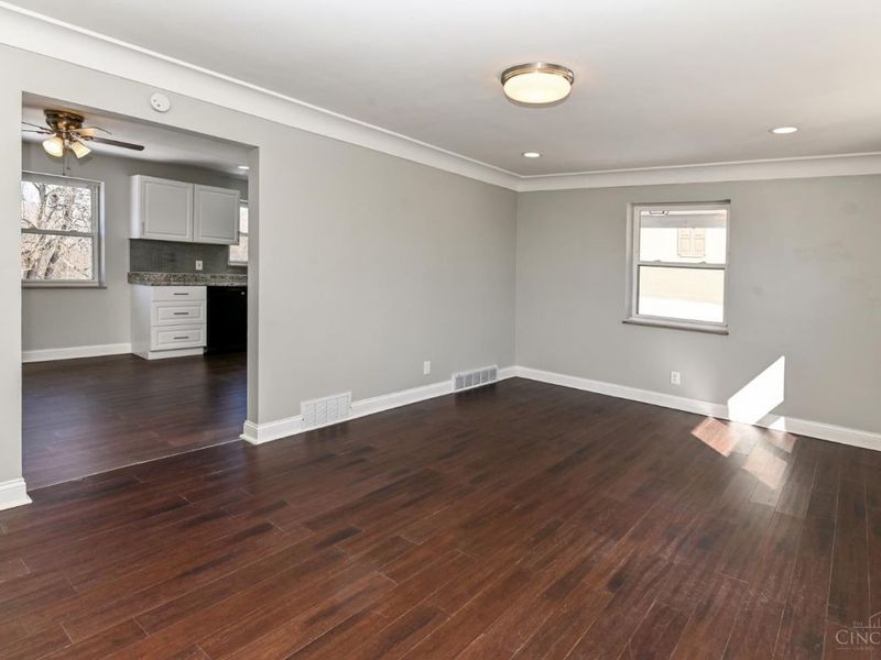 9981 Skyridge Drive, Colerain Township, OH 45252 Photo 6