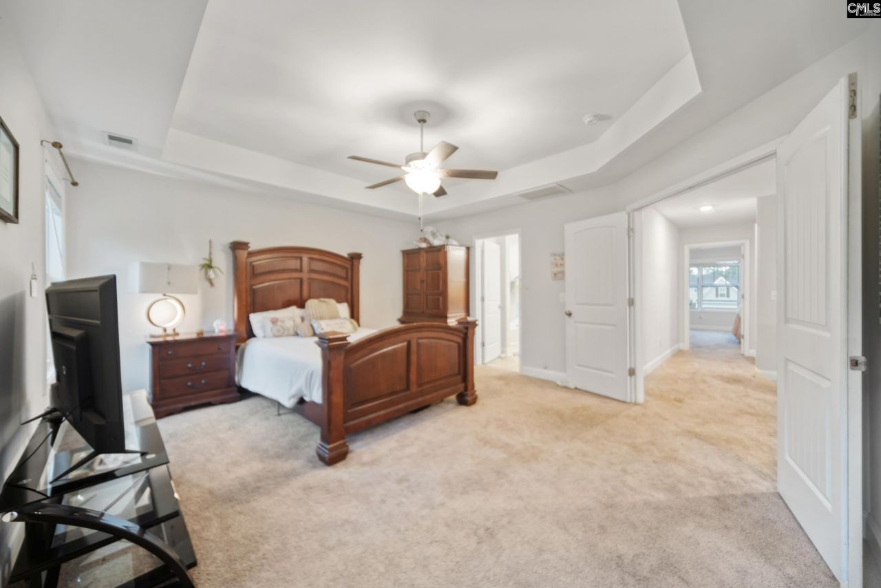 140 Ellie Lane  Photo 11