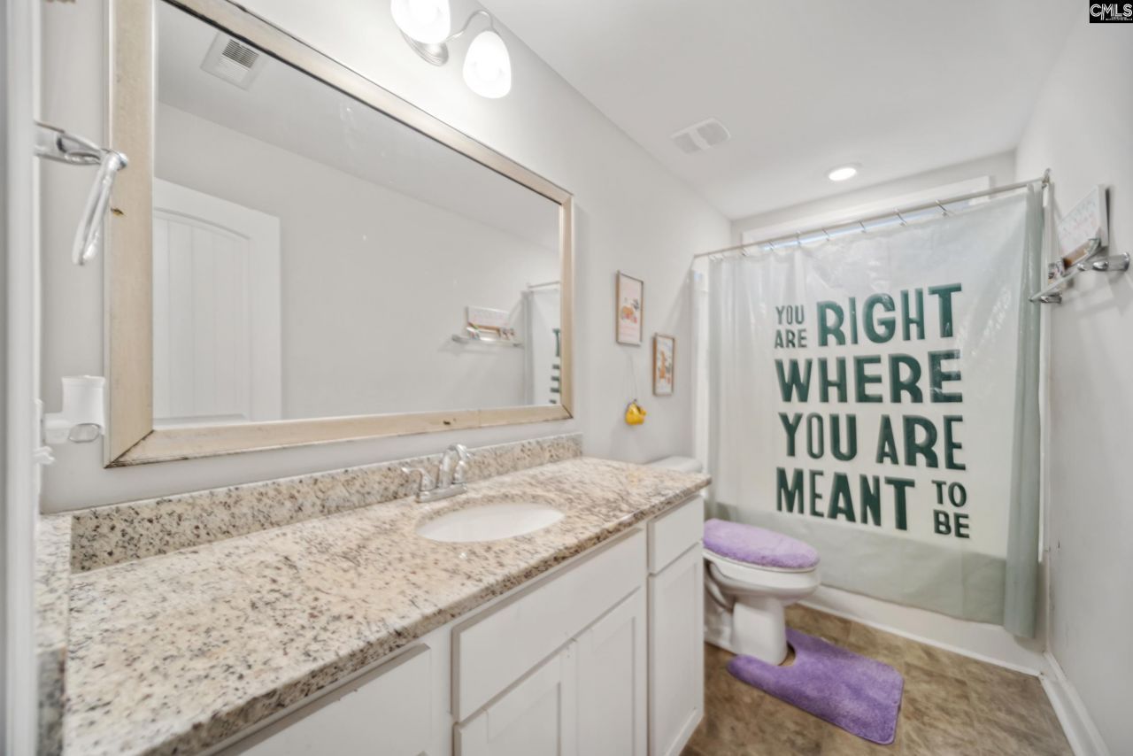 140 Ellie Lane  Photo 18