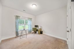 140 Ellie Lane  photo 4