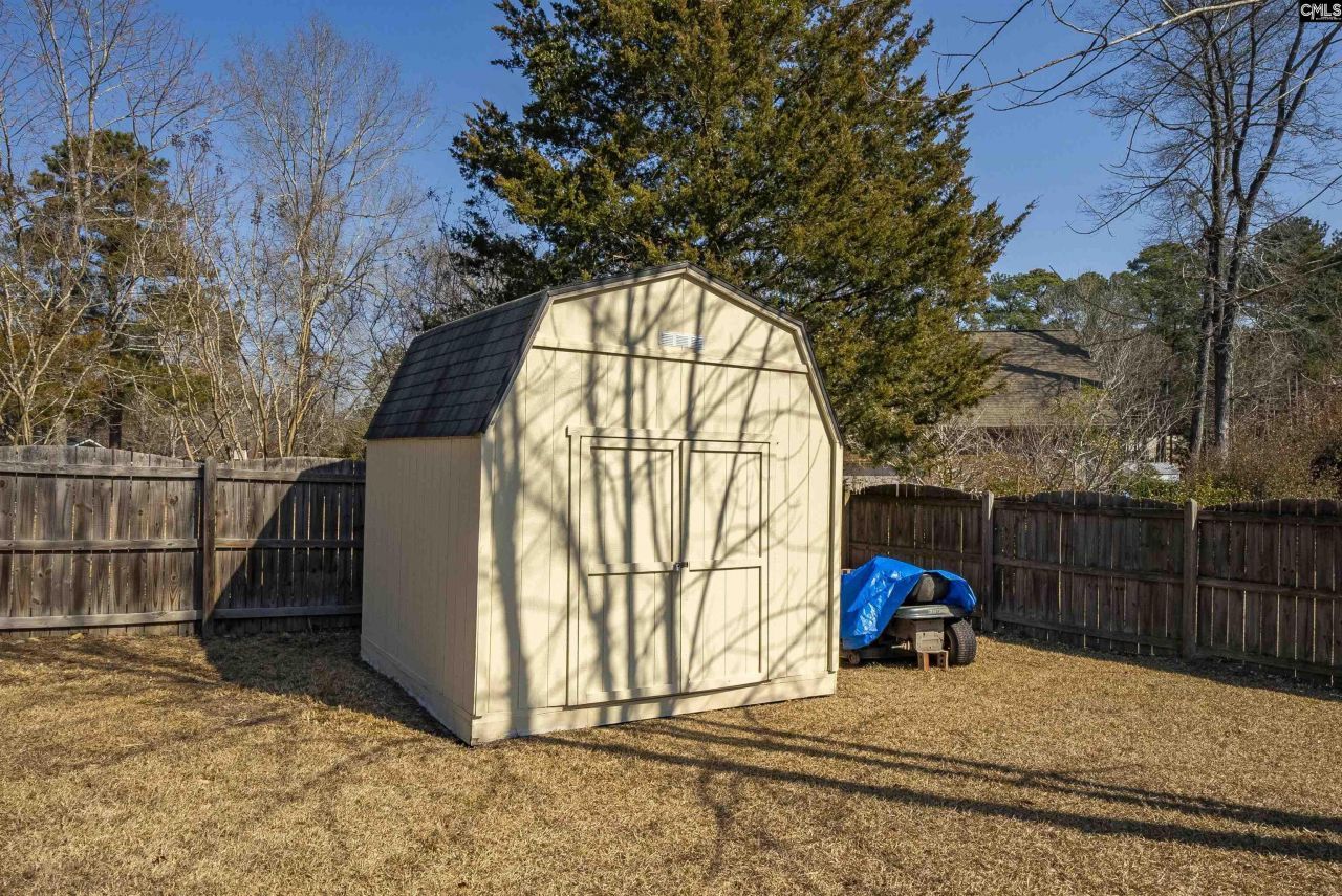 229 Dutchman Shores Circle Photo 18