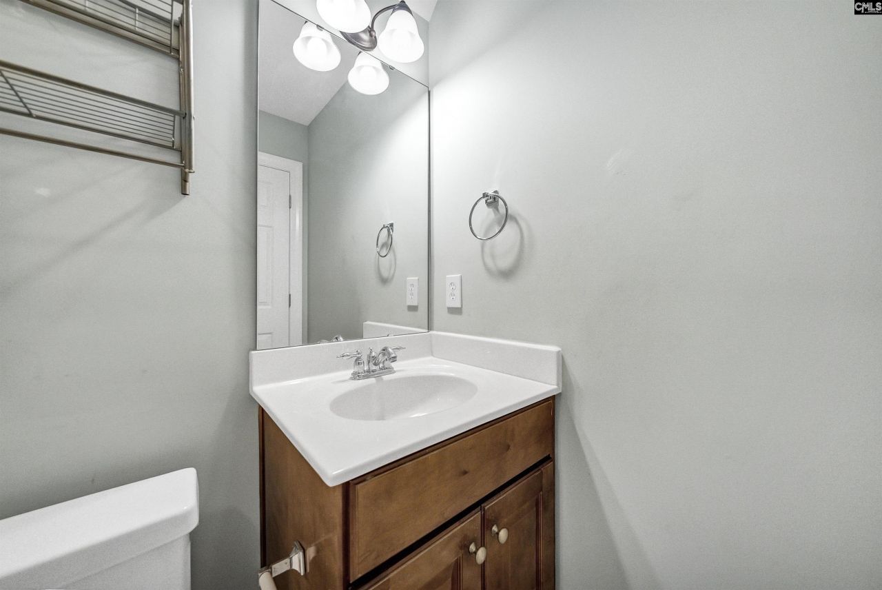 229 Dutchman Shores Circle Photo 24