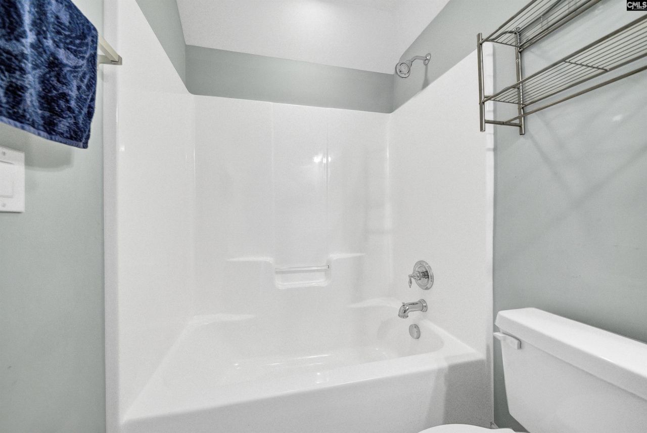 229 Dutchman Shores Circle Photo 25