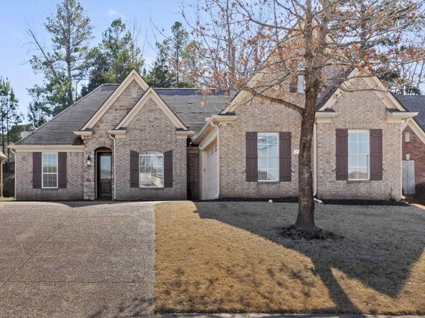 10153 BLOOMSBURY AVE, Cordova, TN 38016