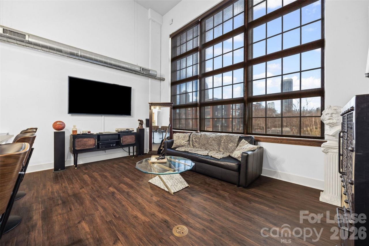 715 N Graham Street, Unit 204, Charlotte, NC 28202 Main Photo