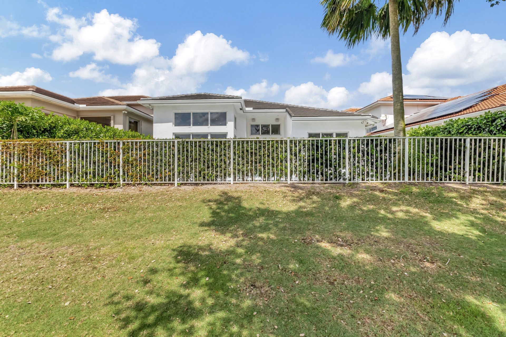 4114 NW Briarcliff Circle, Boca Raton, FL 33496 Photo