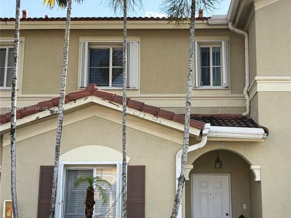 10776 NW 84th Ln, Unit 8-30, Doral, FL 33178