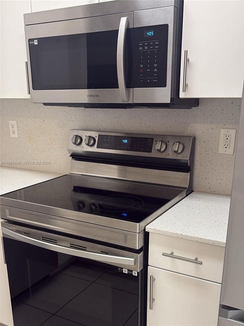 10776 NW 84th Ln, Unit 8-30, Doral, FL 33178 Photo