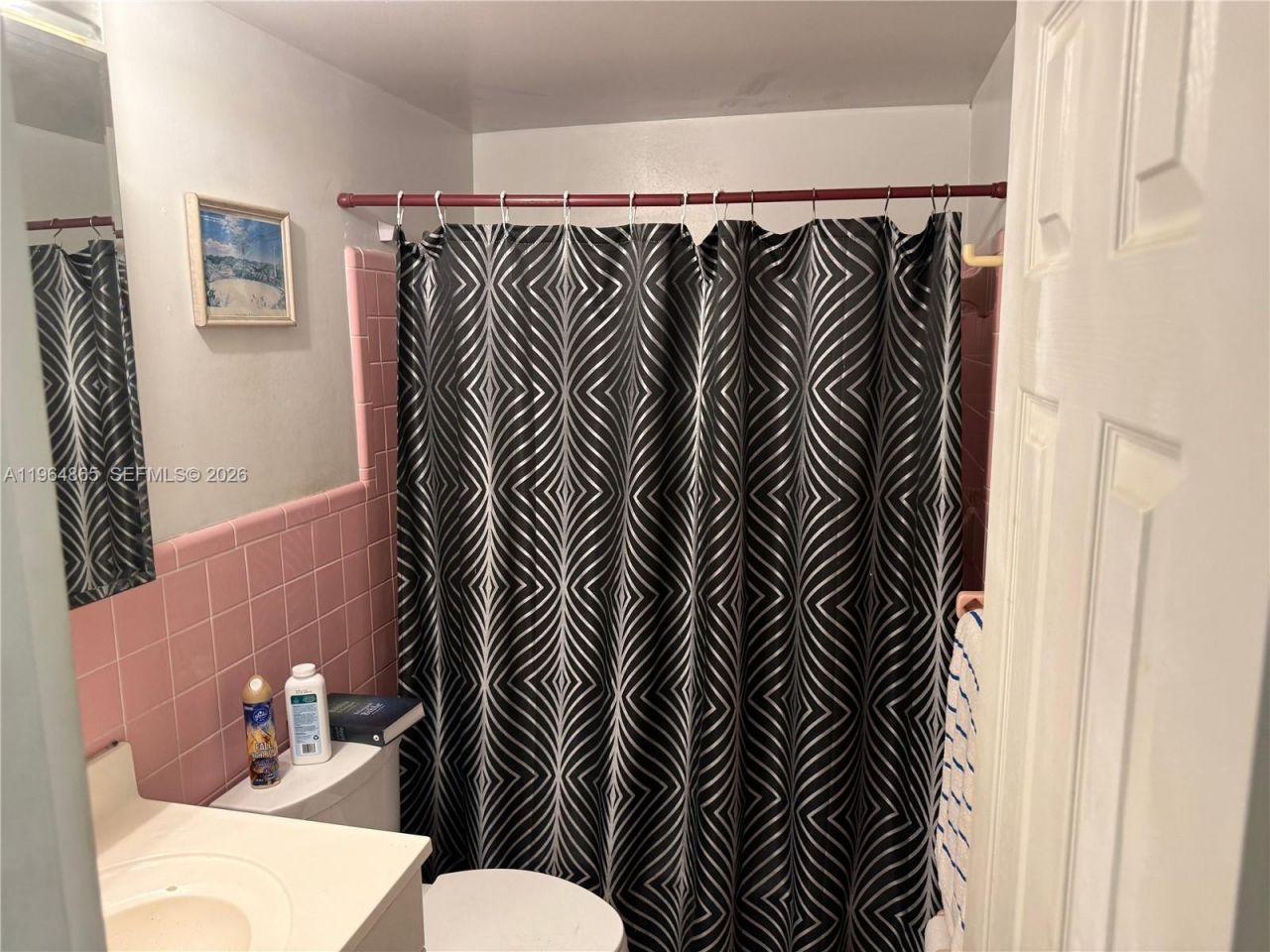 2500 Diana Dr, Unit 107, Hallandale Beach, FL 33009 Photo