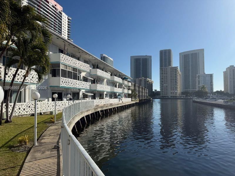 2500 Diana Dr, Unit 107, Hallandale Beach, FL 33009 Photo