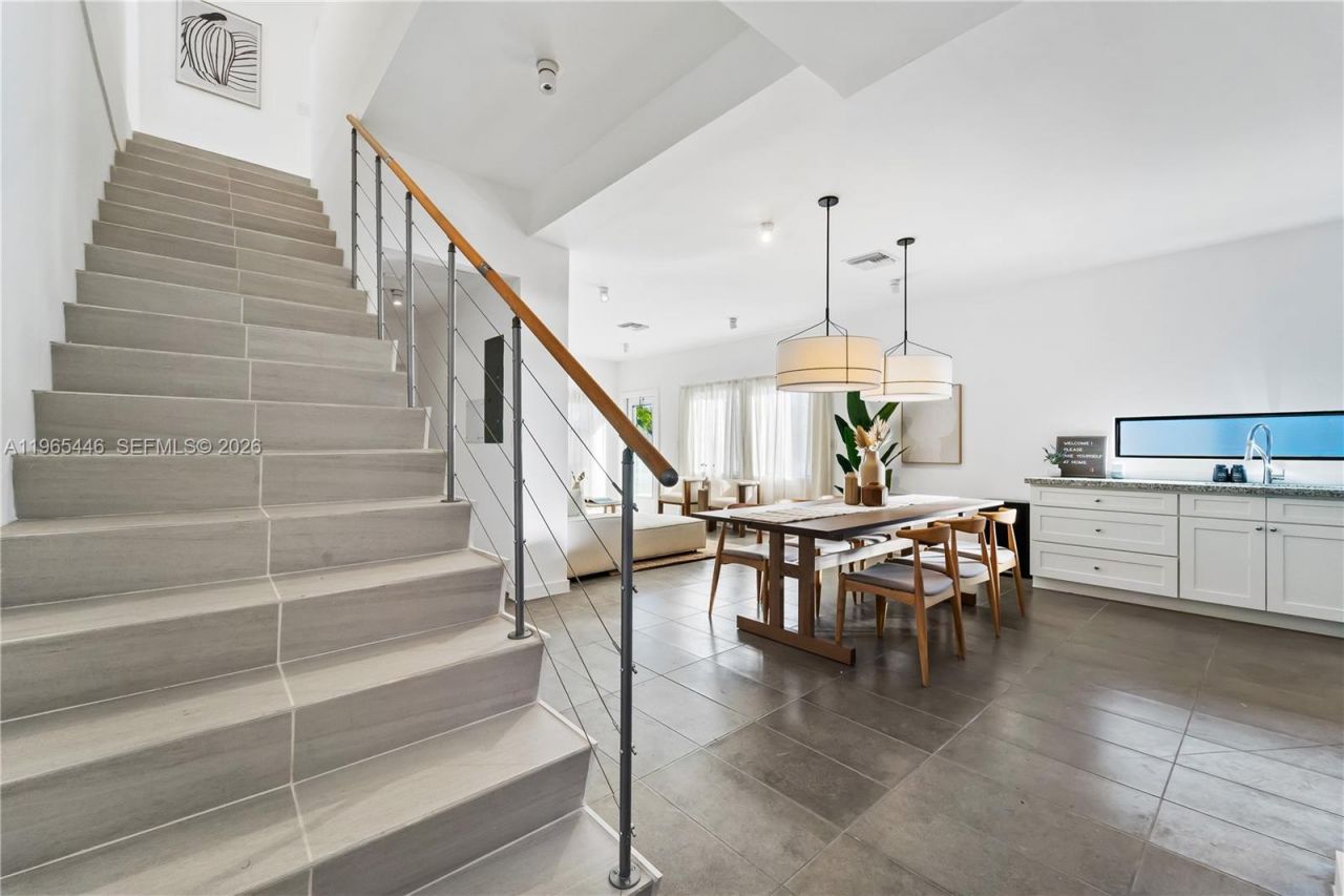 18700 SW 117th Ave , Miami, FL 33177 Photo