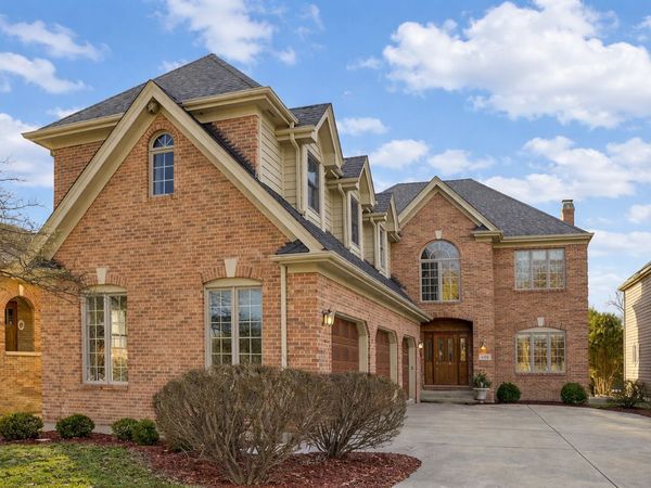 406 S Poplar Avenue, Elmhurst, IL 60126