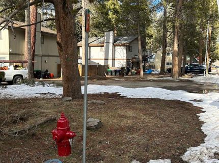 1091 Sierra Boulevard, South Lake Tahoe, CA 96150 Photo