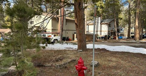 1091 Sierra Boulevard, South Lake Tahoe, CA 96150 Photo