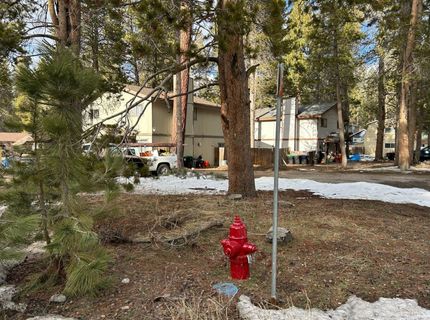 1091 Sierra Boulevard, South Lake Tahoe, CA 96150 Photo