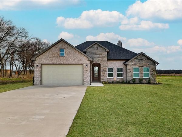 3533 County Road 1092, Celeste, TX 75423