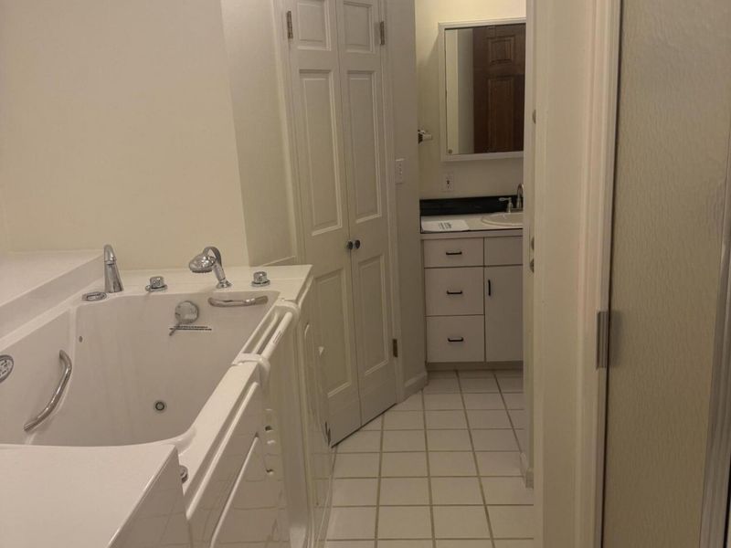 821 Helen Drive, Wapakoneta, OH 45895 Photo 19