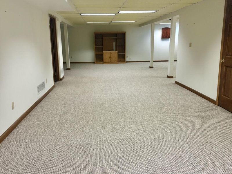 821 Helen Drive, Wapakoneta, OH 45895 Photo 29