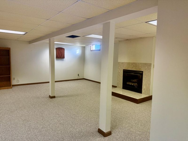 821 Helen Drive, Wapakoneta, OH 45895 Photo 30