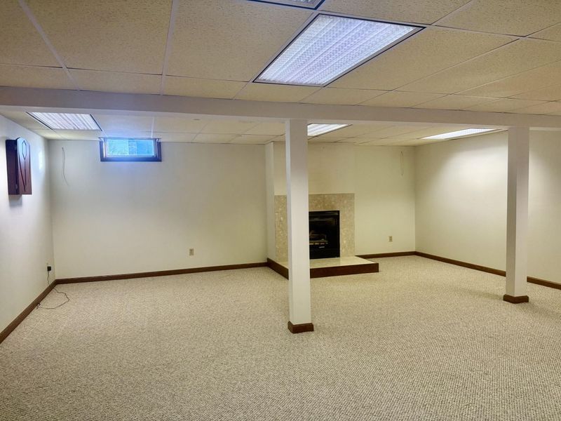 821 Helen Drive, Wapakoneta, OH 45895 Photo 31