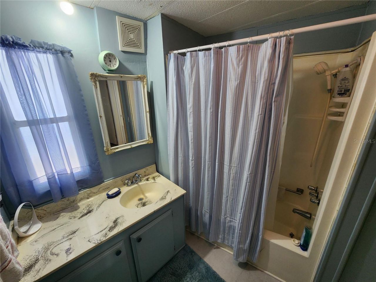 808 53rd Avenue E, Unit 19, Bradenton, FL 34203 Photo