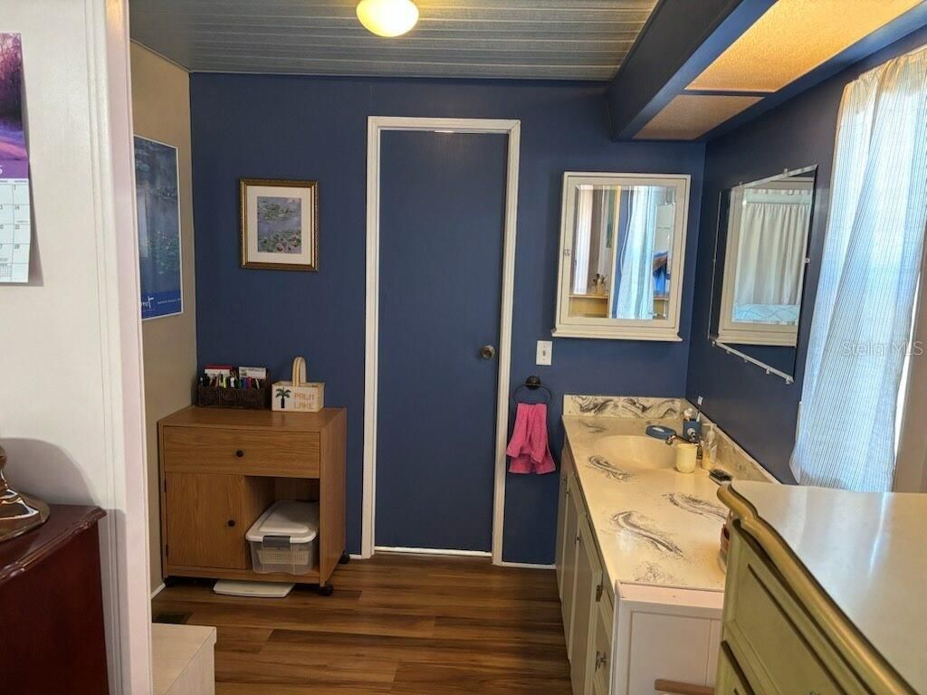 808 53rd Avenue E, Unit 19, Bradenton, FL 34203 Photo