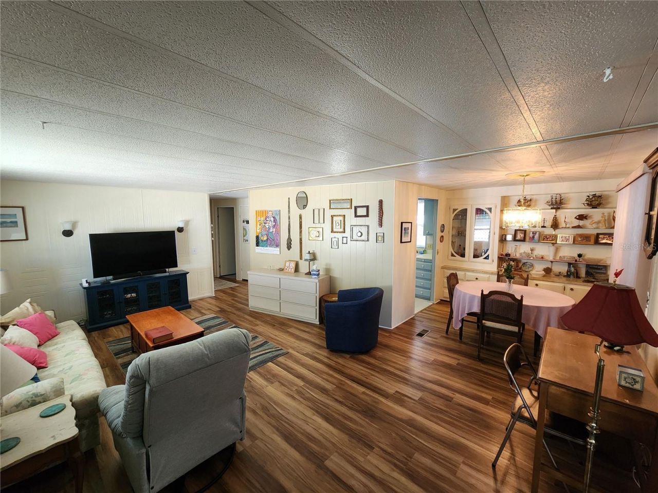 808 53rd Avenue E, Unit 19, Bradenton, FL 34203 Photo