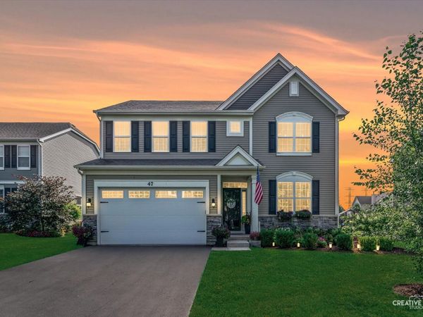 47 Windstone Drive, North Aurora, IL 60542