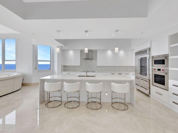 701 SE 21st Avenue, Unit 509, Deerfield Beach, FL 33441