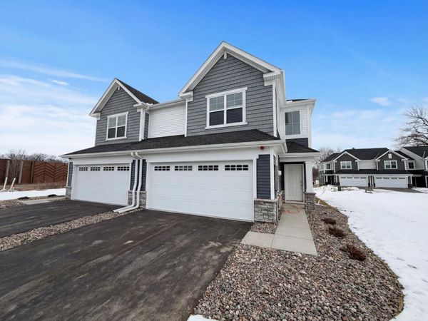 3092 Vanderbie Street, Little Canada, MN 55117