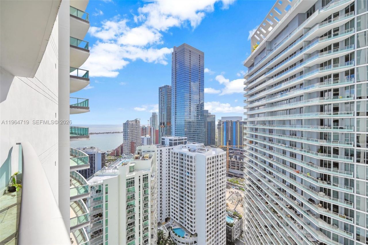 1331 Brickell Bay Dr, Unit 3607, Miami, FL 33131 Photo