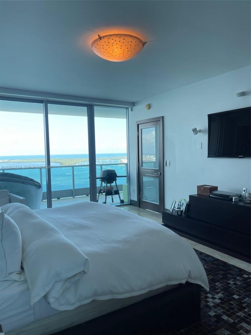 1331 Brickell Bay Dr, Unit 3607, Miami, FL 33131 Photo