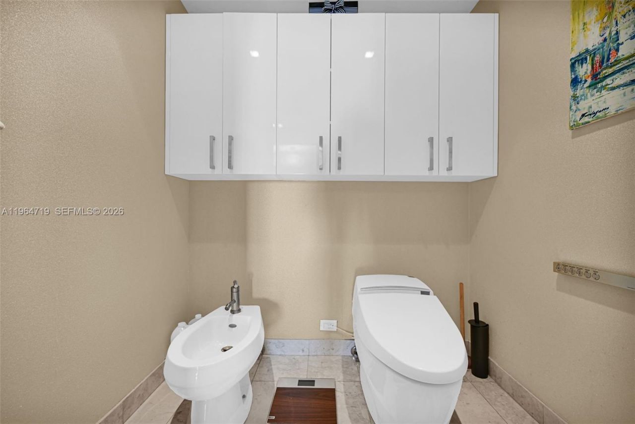 1331 Brickell Bay Dr, Unit 3607, Miami, FL 33131 Photo