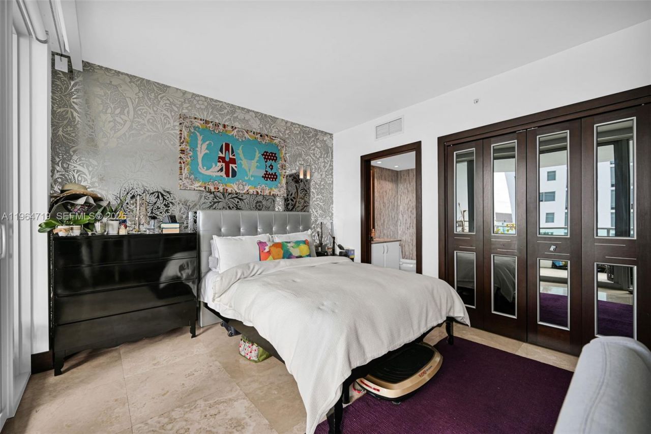 1331 Brickell Bay Dr, Unit 3607, Miami, FL 33131 Photo