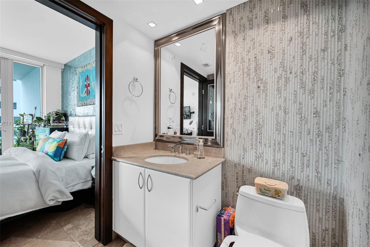 1331 Brickell Bay Dr, Unit 3607, Miami, FL 33131 Photo