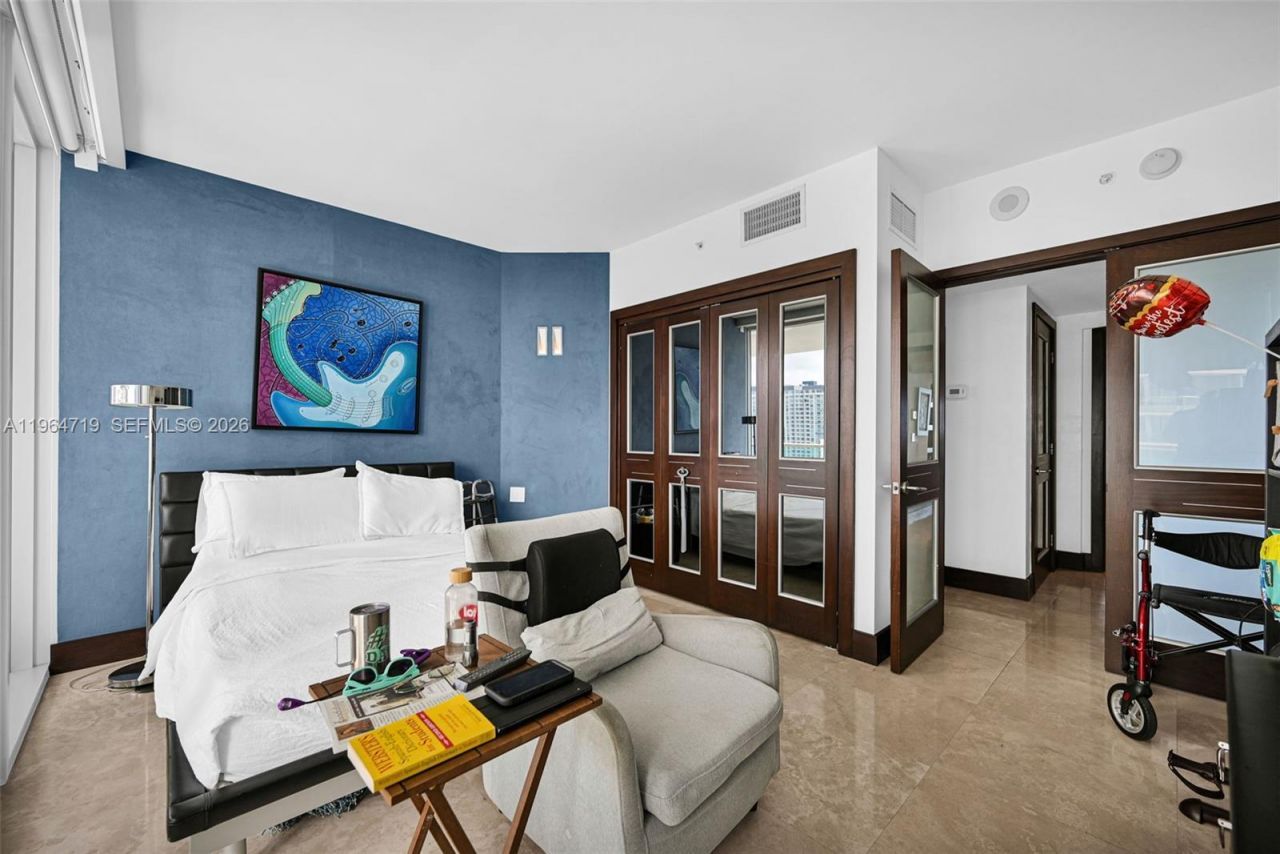 1331 Brickell Bay Dr, Unit 3607, Miami, FL 33131 Photo