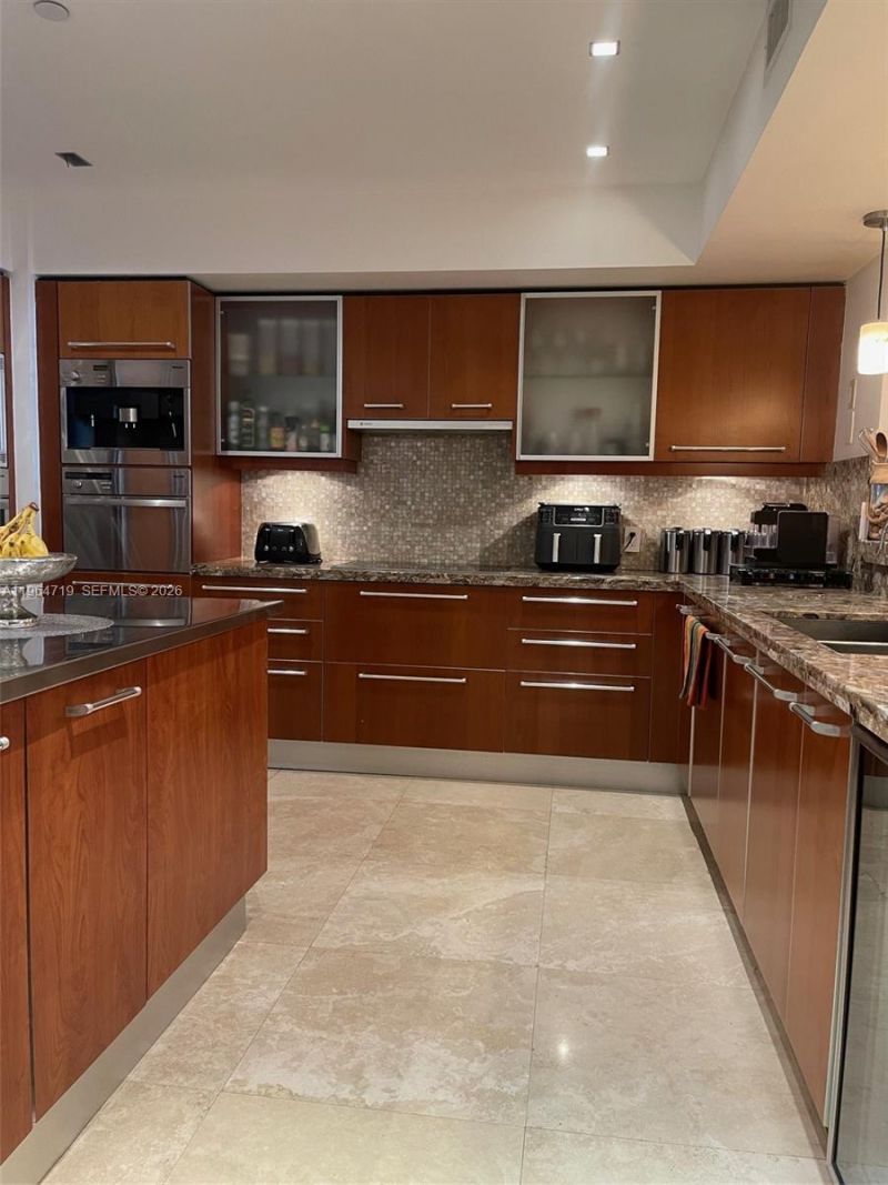 1331 Brickell Bay Dr, Unit 3607, Miami, FL 33131 Photo